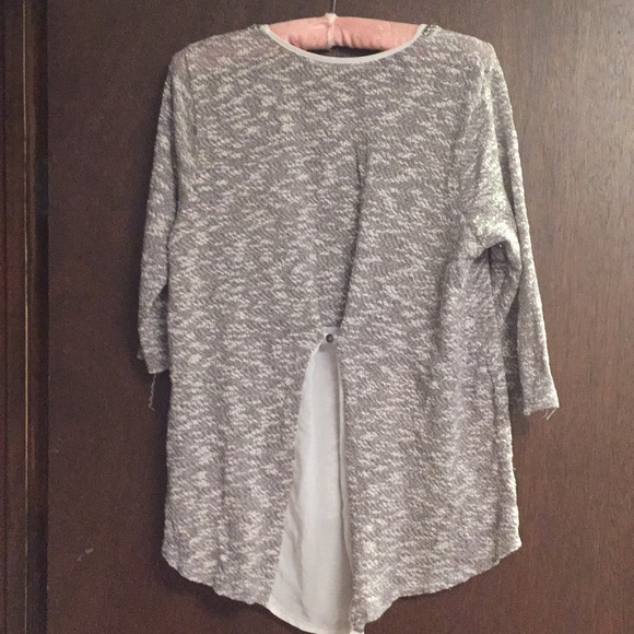 Top - Picture 2 of 2